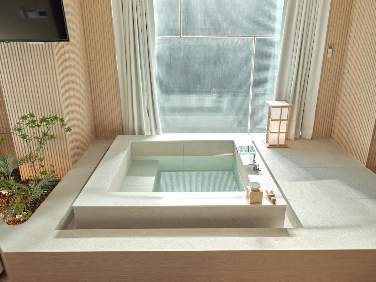 Uh Suite Seoul Square Εξωτερικό φωτογραφία
