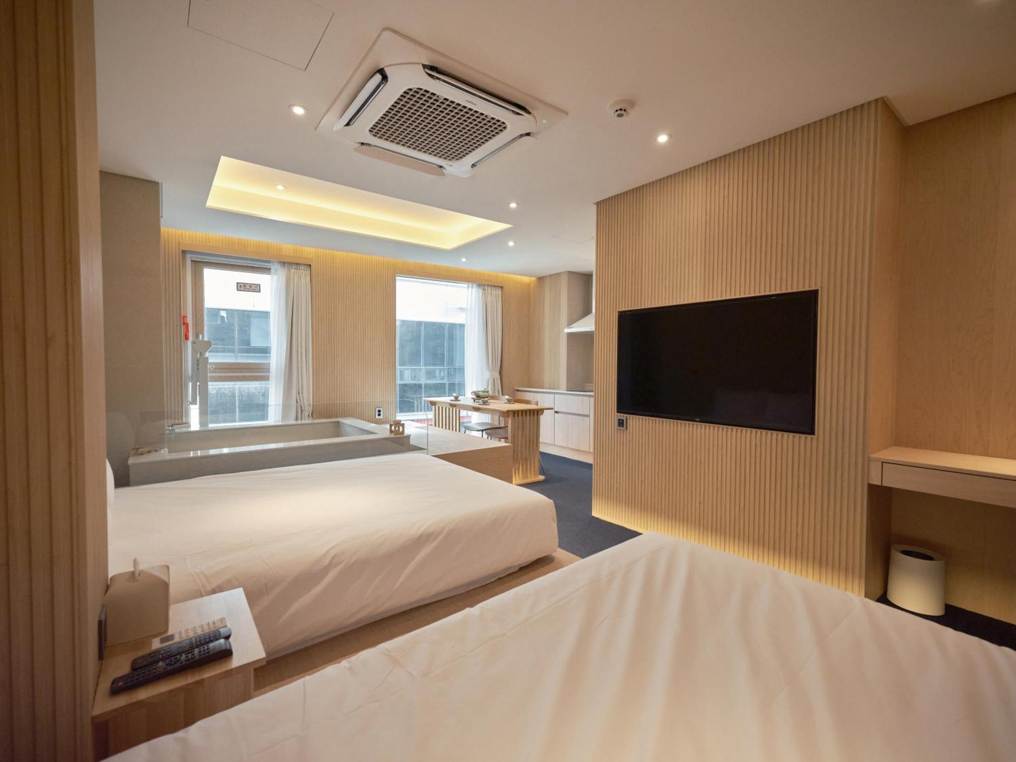 Uh Suite Seoul Square Εξωτερικό φωτογραφία